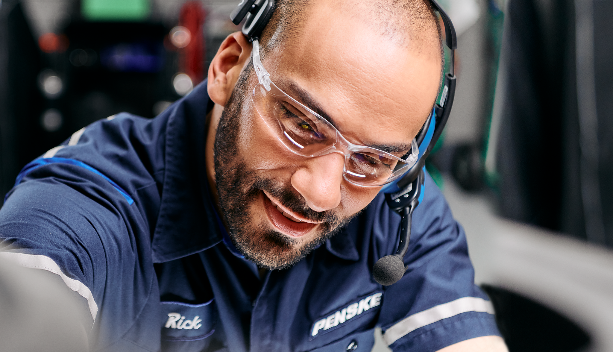 Female Penske Technician